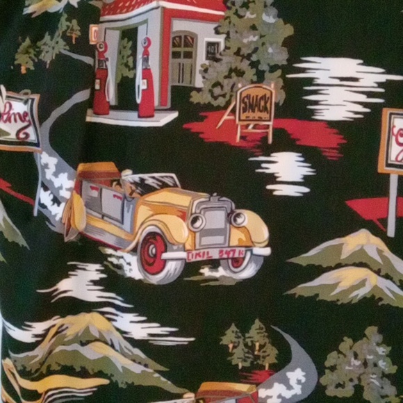 Vintage Cars & Gas Stations Printed Black Men's Short Sleeve Comfy Shirt Size XL - Picture 4 of 9